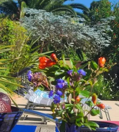 Bed & Breakfast Bienvenue Chez Lilaroma 3*