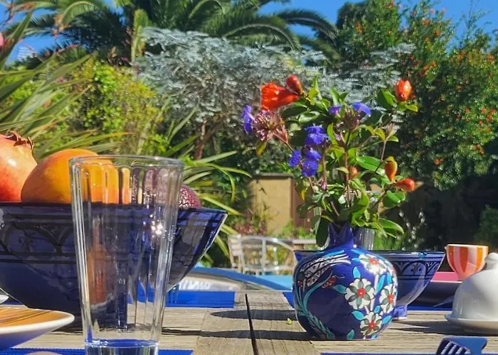 Alojamento de Acomodação e Pequeno-almoço Bienvenue Chez Lilaroma 3*