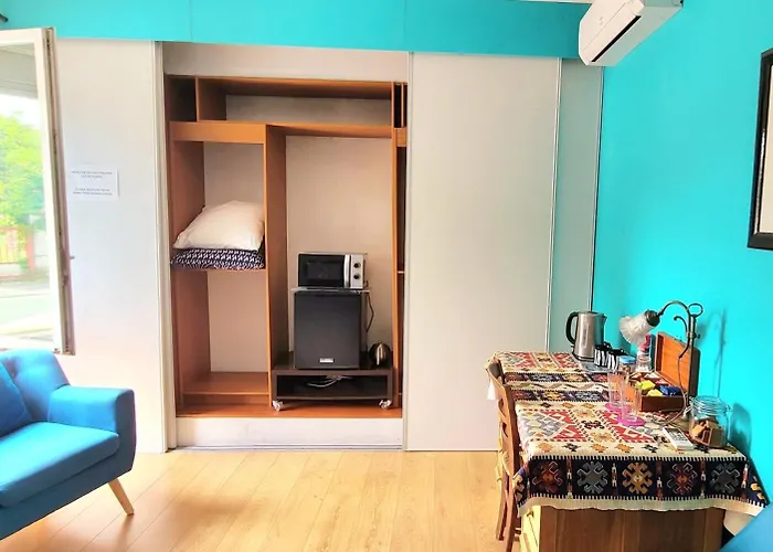 B&B Bienvenue Chez Lilaroma Mérignac